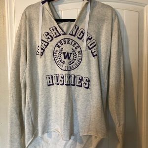 Washington University Huskies v-neck hoodie